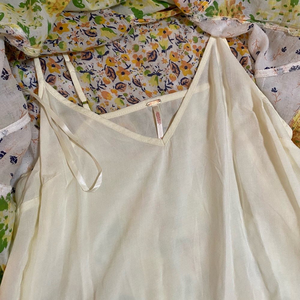 Free People Wildflower Patchwork Mini Dress Size M, NWOT - Picture 4 of 8